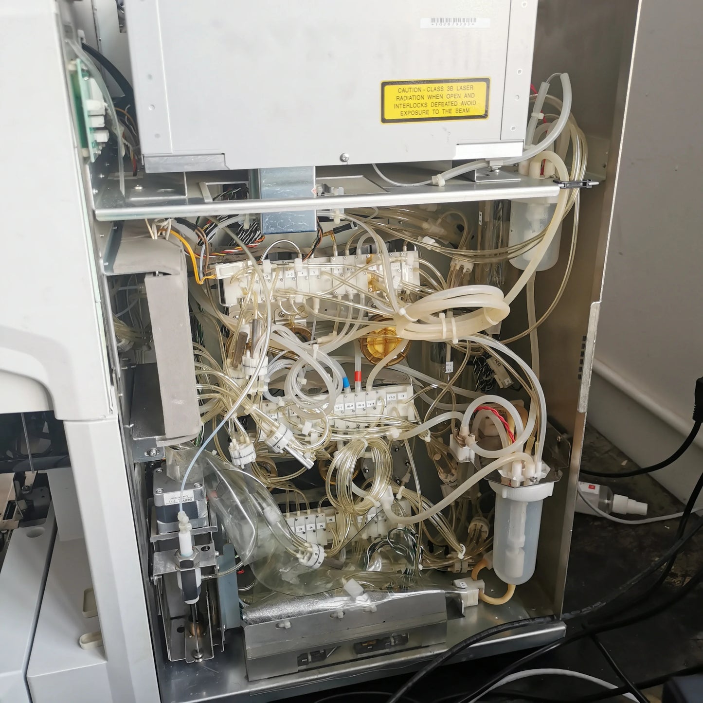 Sysmex Used XT-1800i 5-Part Automated Hematology Analyzer #