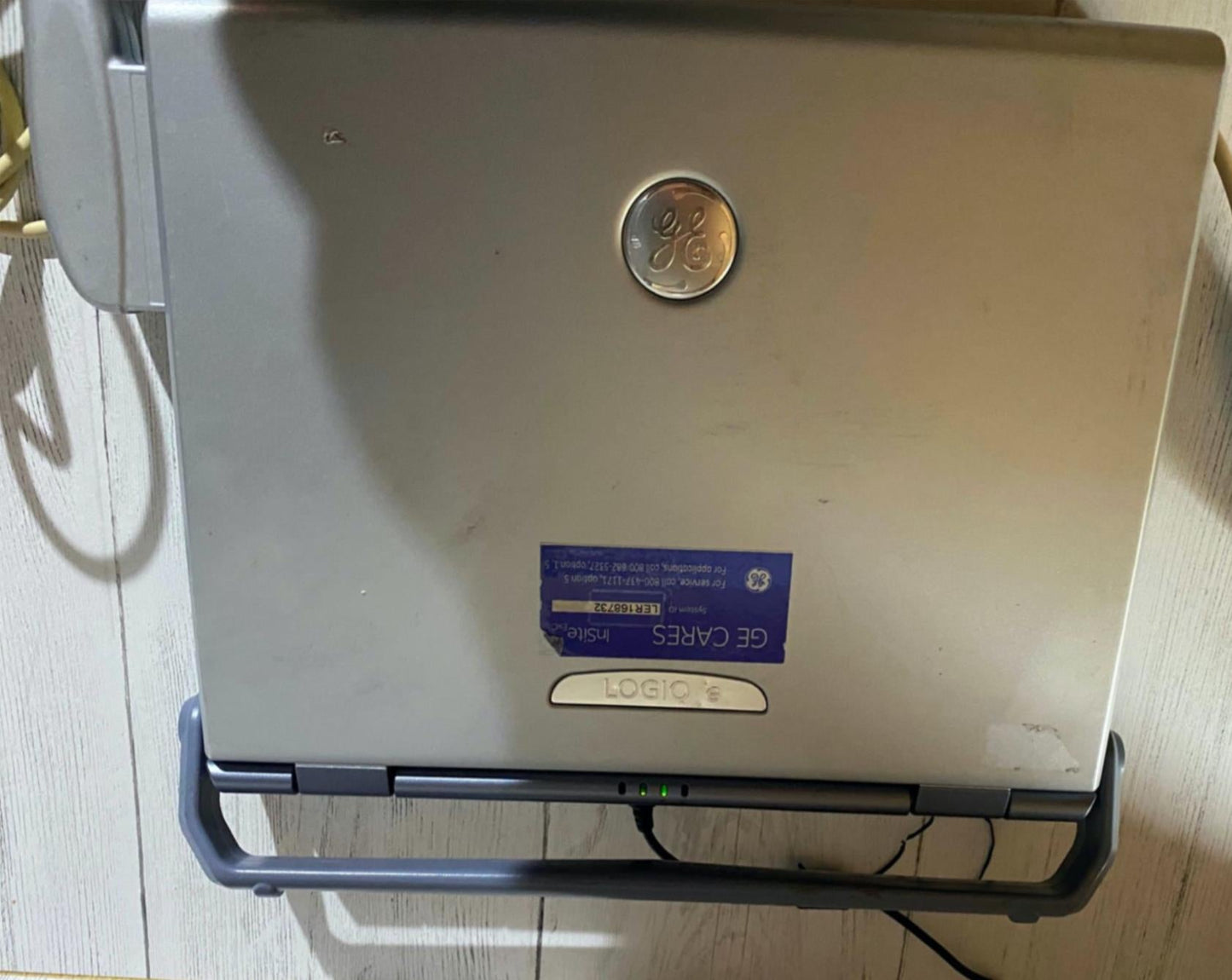 GE Logiq E portable ultrasound Manufactured 2010-No probe #