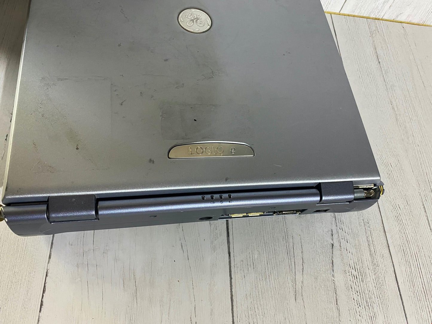 Ge Logic E portable Ultrasound machine with one linear array probe L8-8S #