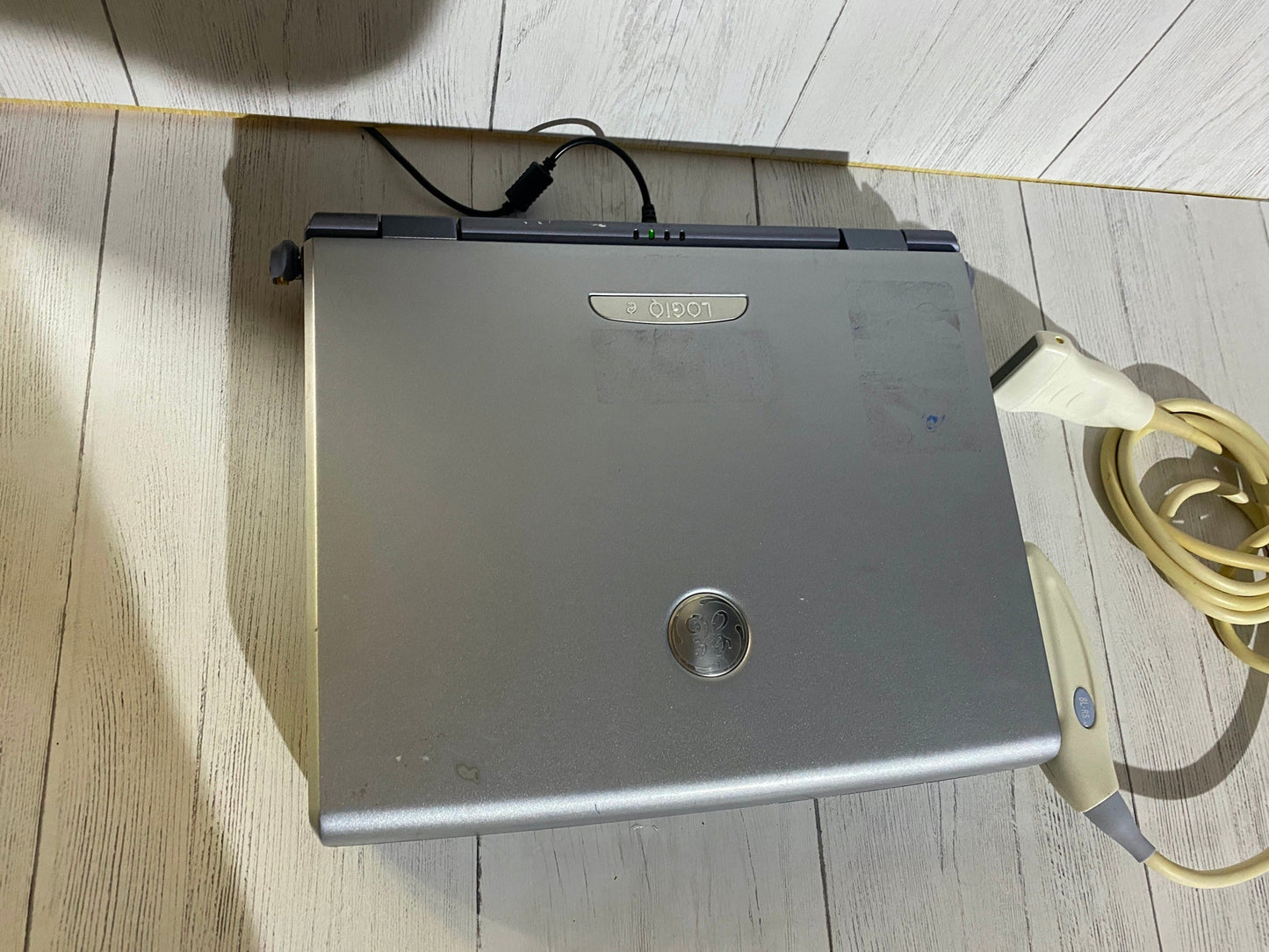 Ge Logic E portable Ultrasound machine with one linear array prone L8-8S -2006 #