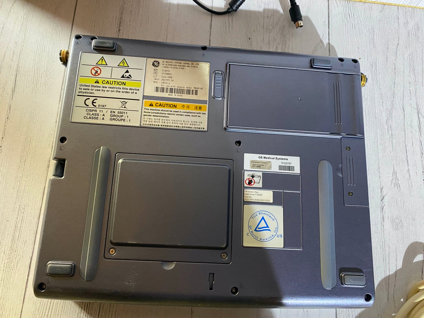 Ge Logic E portable Ultrasound machine with one linear array prone L8-8S -2006 #