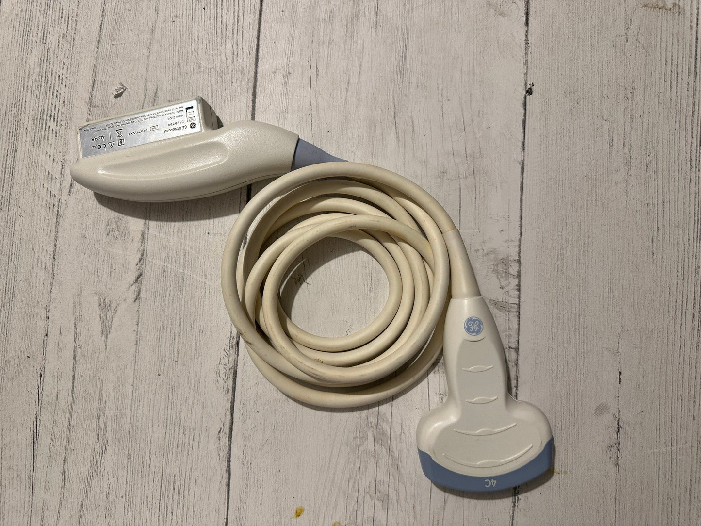 GE LOGIQ E Ultrasound DOM 2012 with two probe 4c-Rs and 3S-rs #