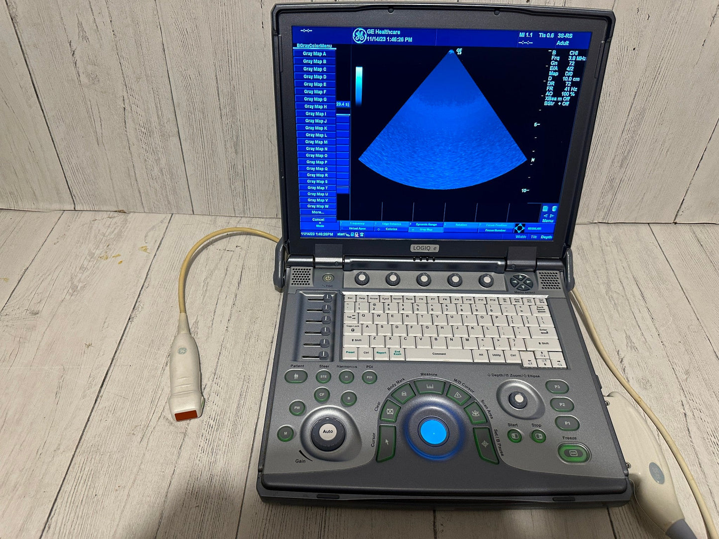 GE LOGIQ E Ultrasound DOM 2012 with two probe 4c-Rs and 3S-rs #