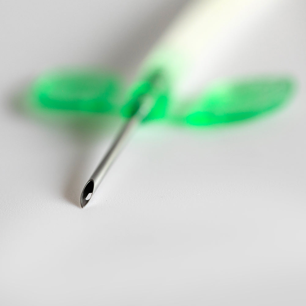 In Stock A.V. Fistula Needle Disposable Sterile A.V. Fistula Needle #