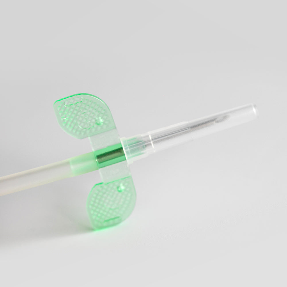 In Stock A.V. Fistula Needle Disposable Sterile A.V. Fistula Needle #