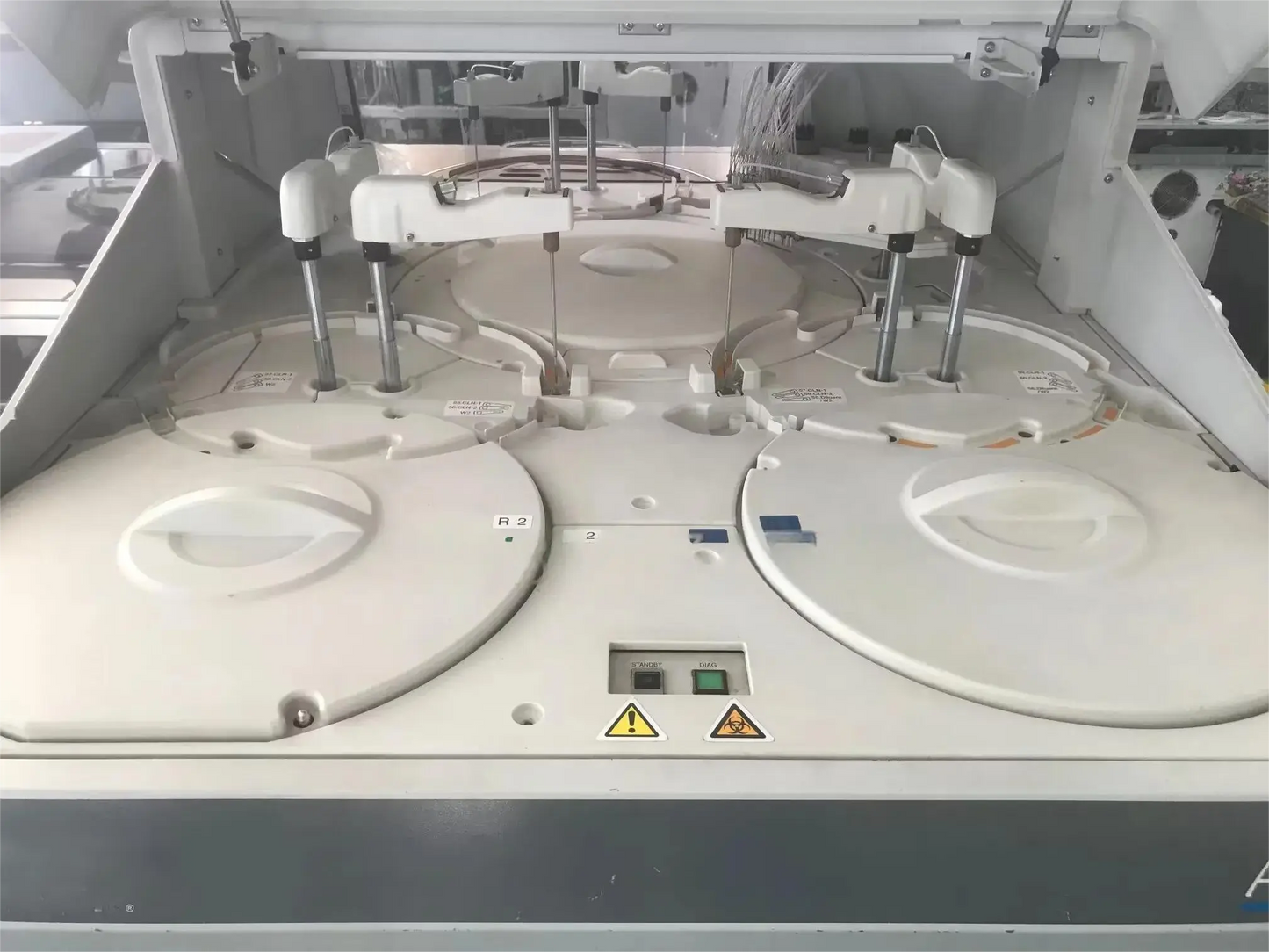 Beckman Coulter Used AU5800 Chemistry Analyzer #