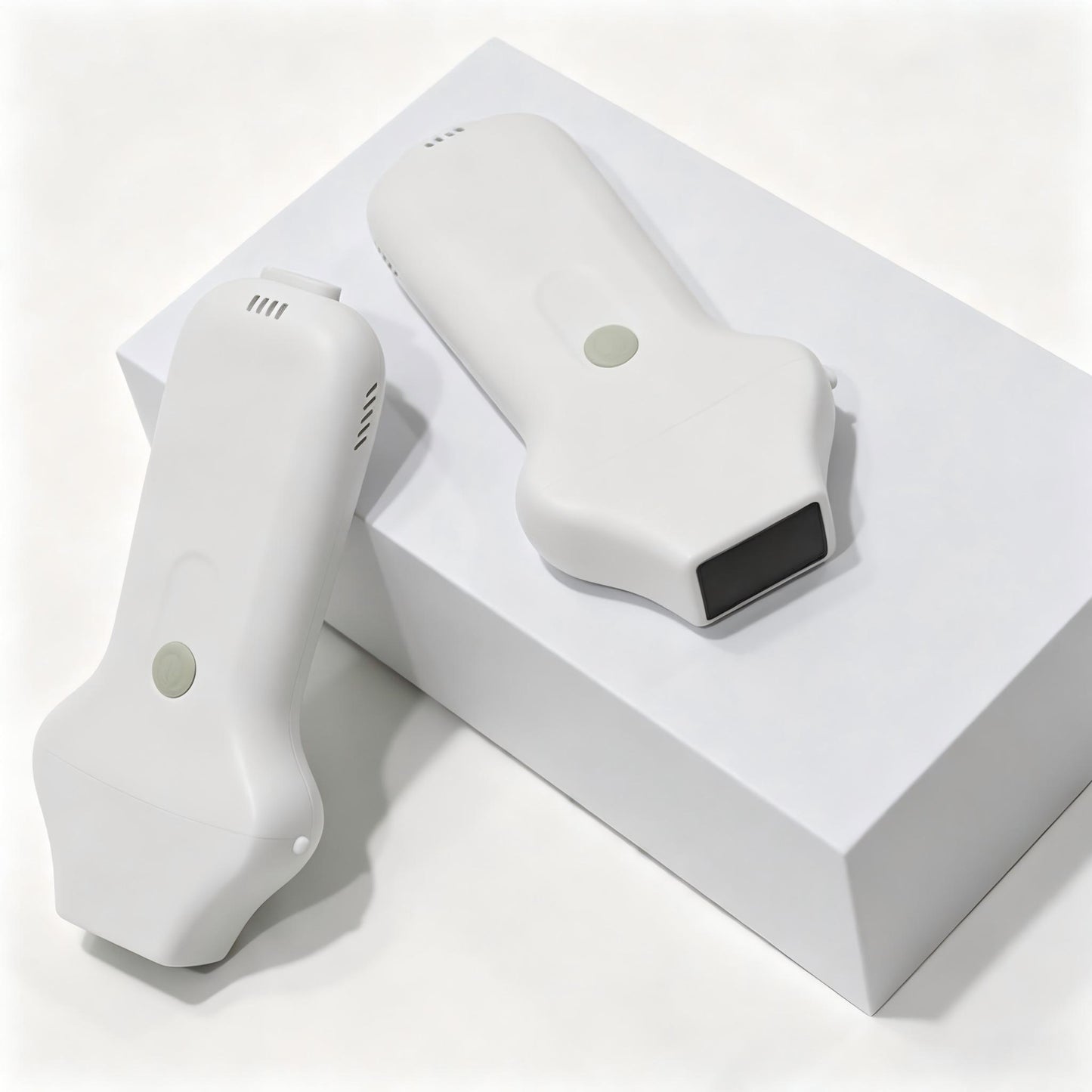 Global Healthcare Medical wireless handheld phased array ultrasound system for cardiac and point-of-care imaging