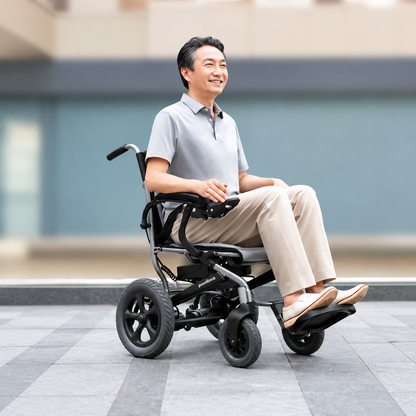 Yuwell D130FL Electric Wheelchair product image 2